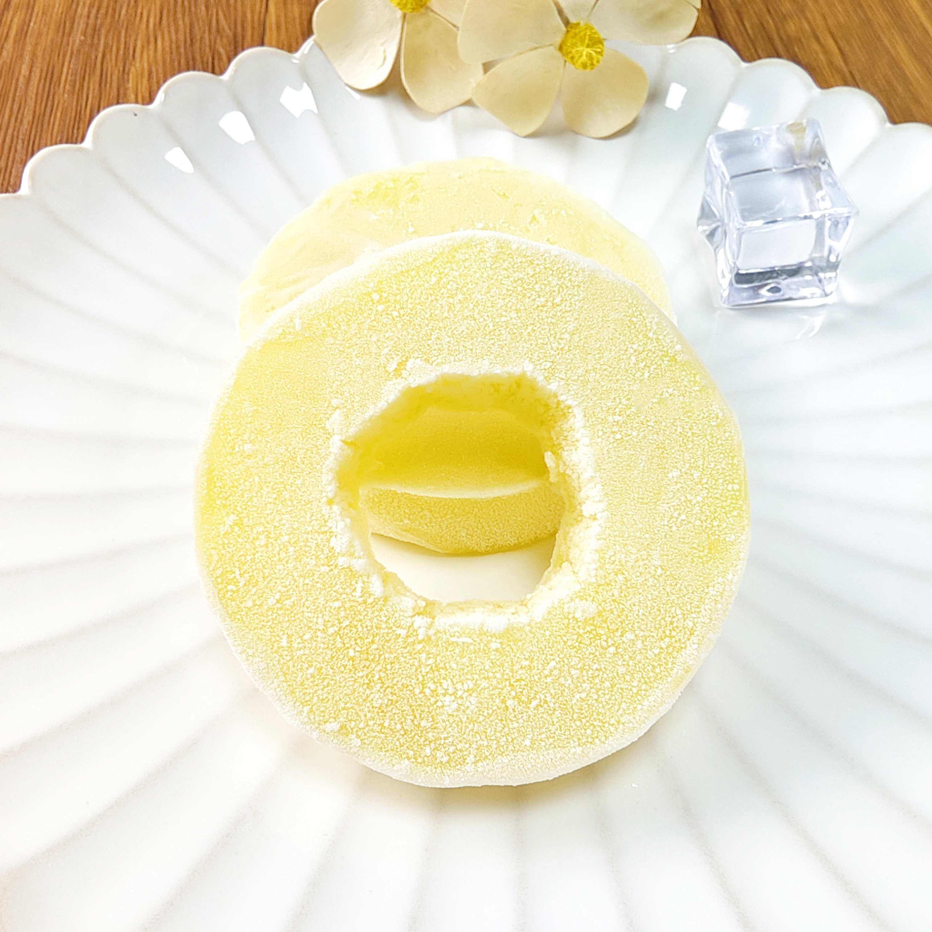 菠萝冰片